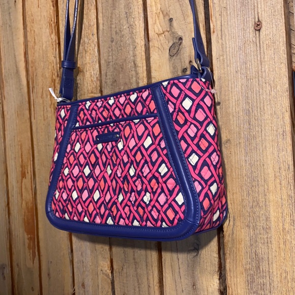 Vera Bradley Crossbody Bag - Picture 3 of 9